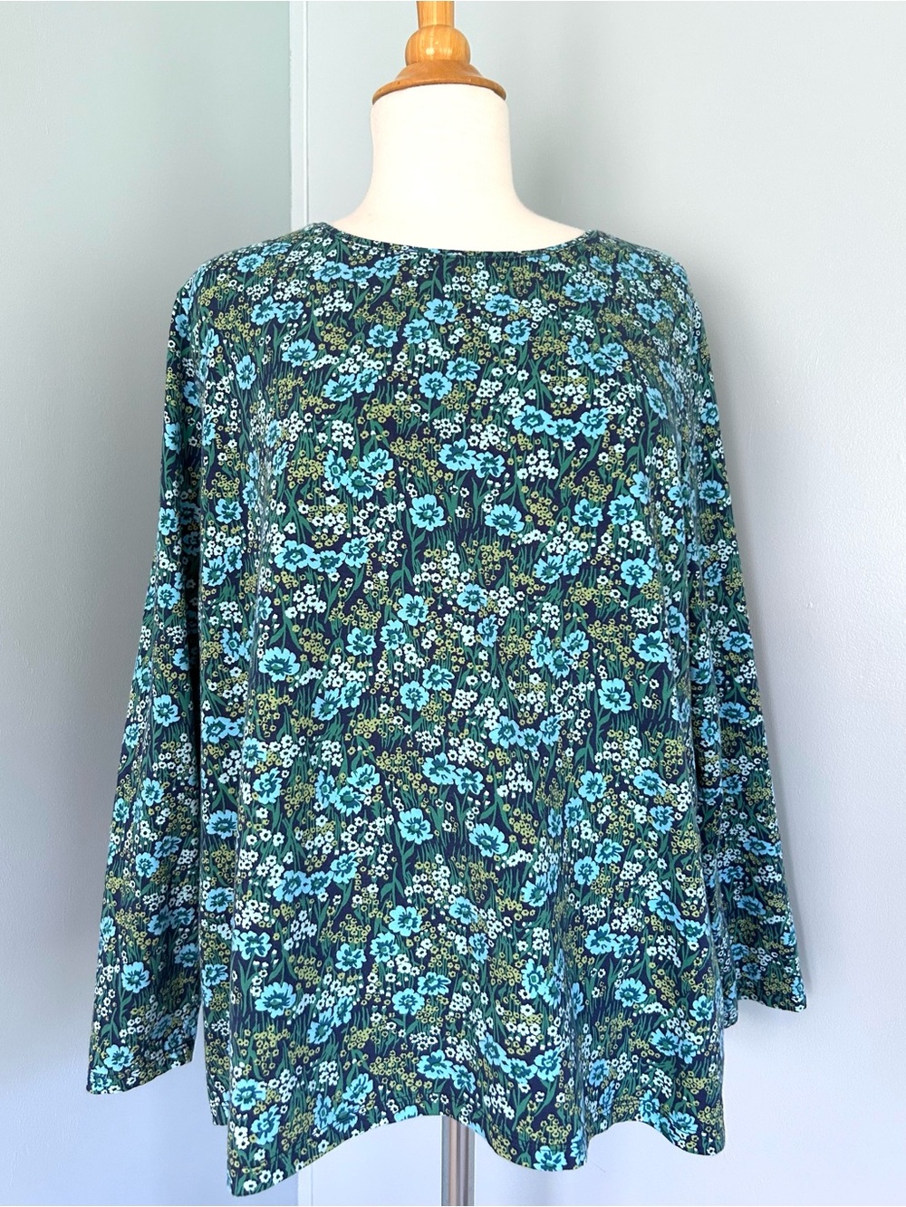 TALBOTS Tee Long Sleeved Relaxed Fit Plus Size 3X Cotton Blend Floral Pattern